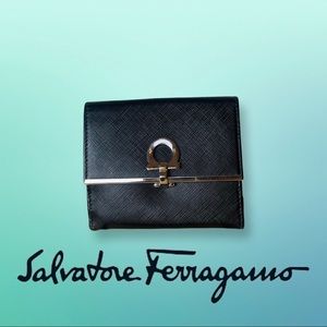 Salvatore Ferragamo Gancini Icona Black Wallet  Great  Preowned condition